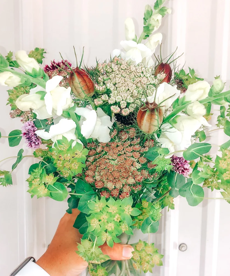 weekly flower subscription arrangement