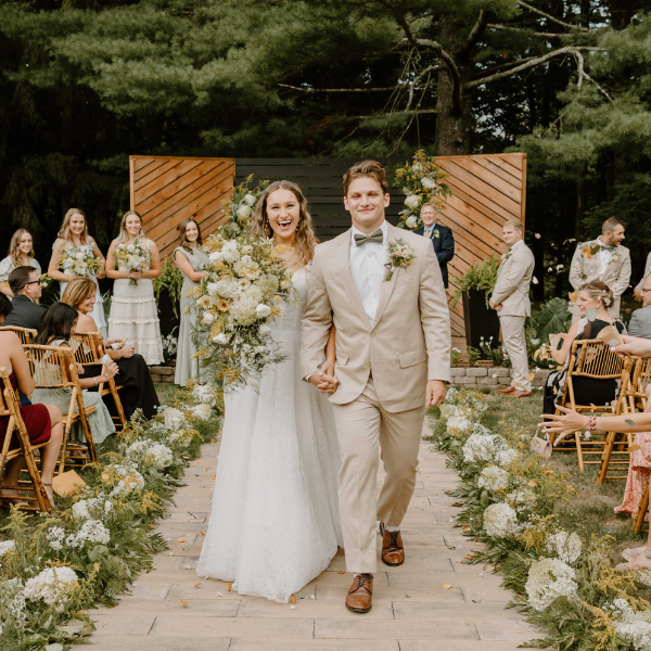 aisle_featuredimage Wildly Native Flower Corsage