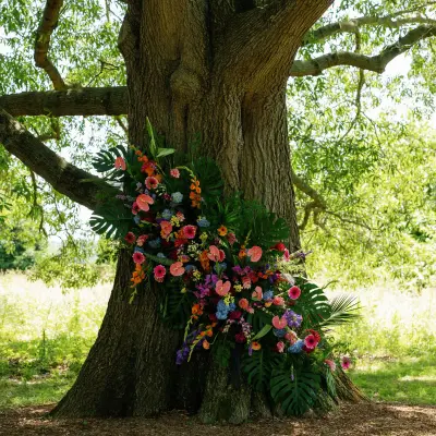 onsiteinstallation_featured Floral installation on a tree for ceremony