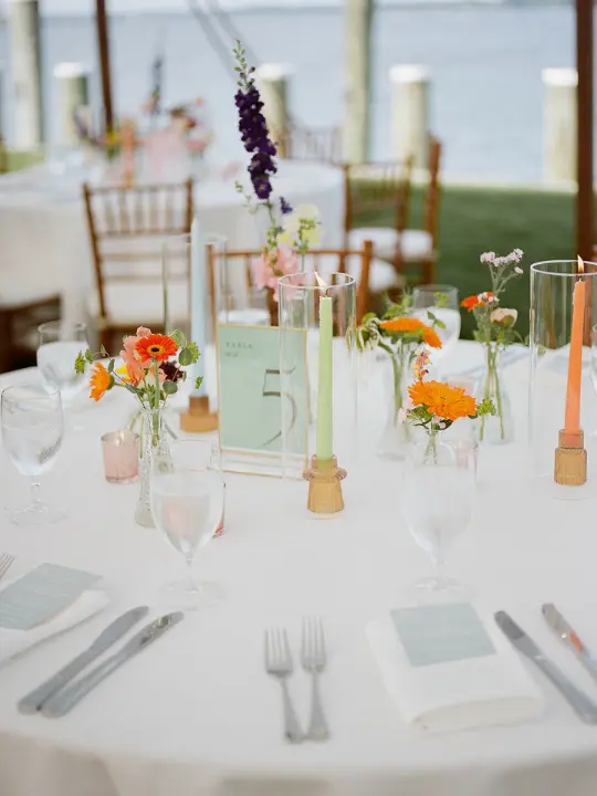 scatteredbudvasesatchesapeakebaymaritimemuseum Scattered spring florals in bud vases at Chesapeake Bay Maritime Museum