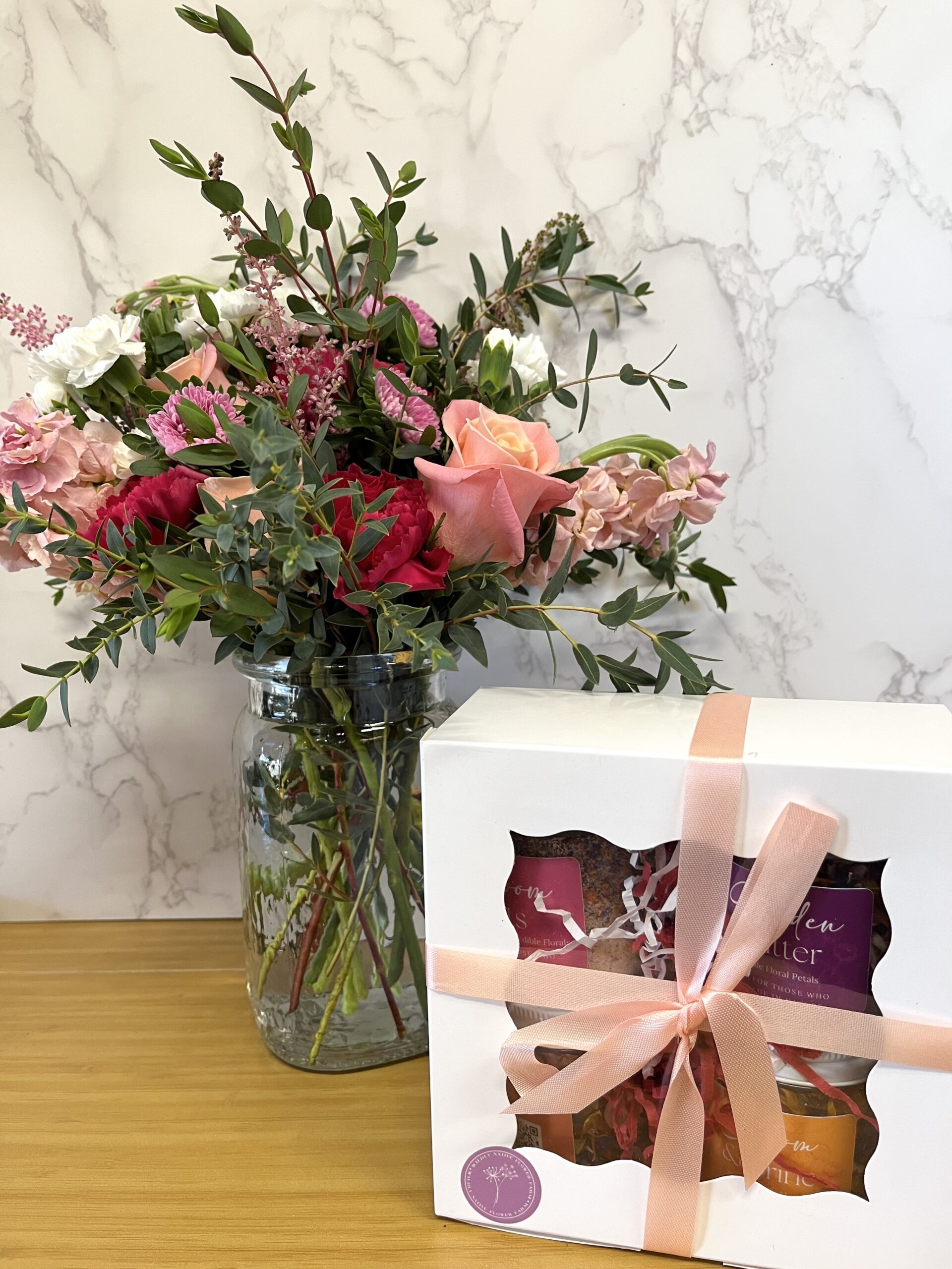 Valentine's Day Flowers with edible flower gift set.