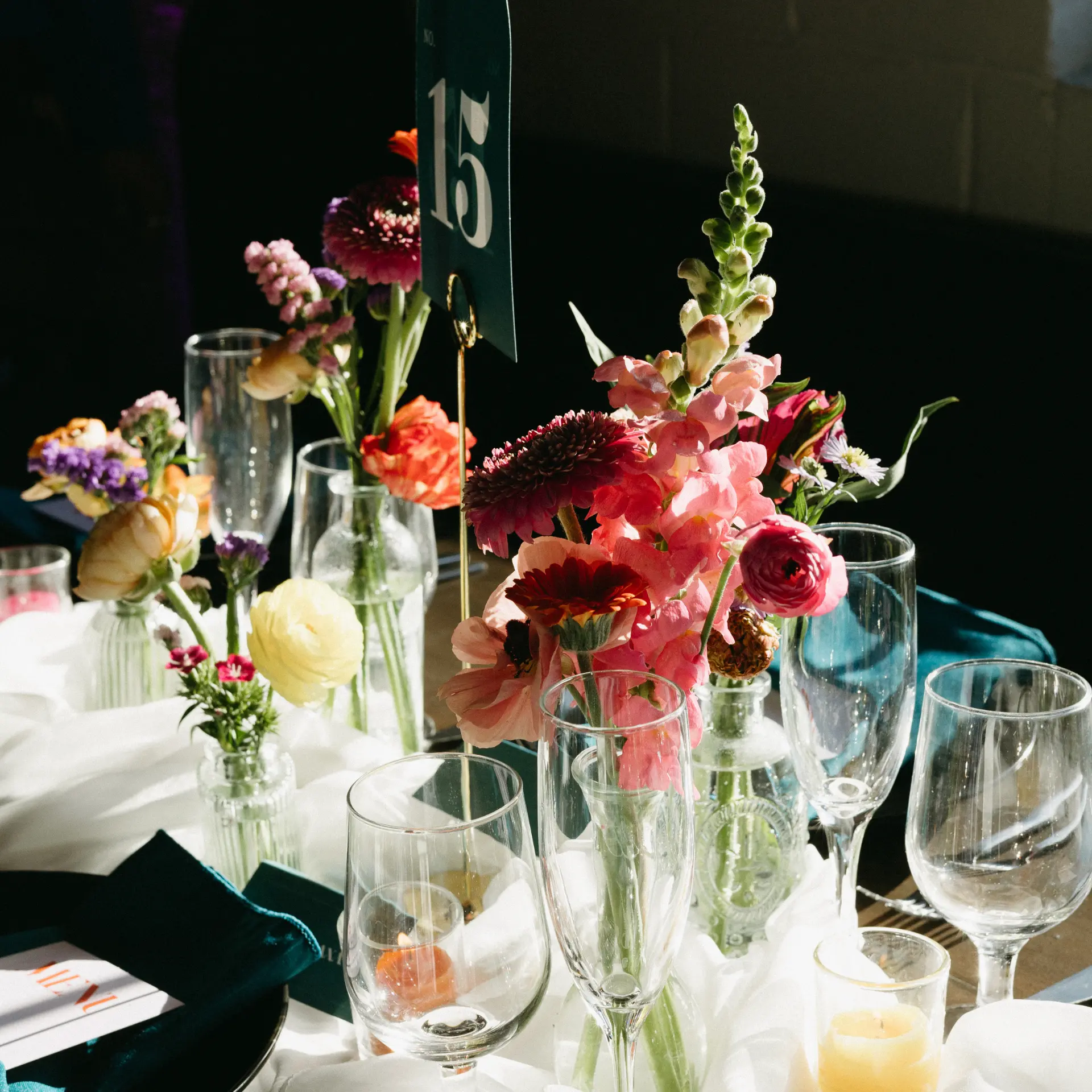 wedding-flowers-reception